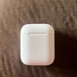 Apple White Earbud Headphones